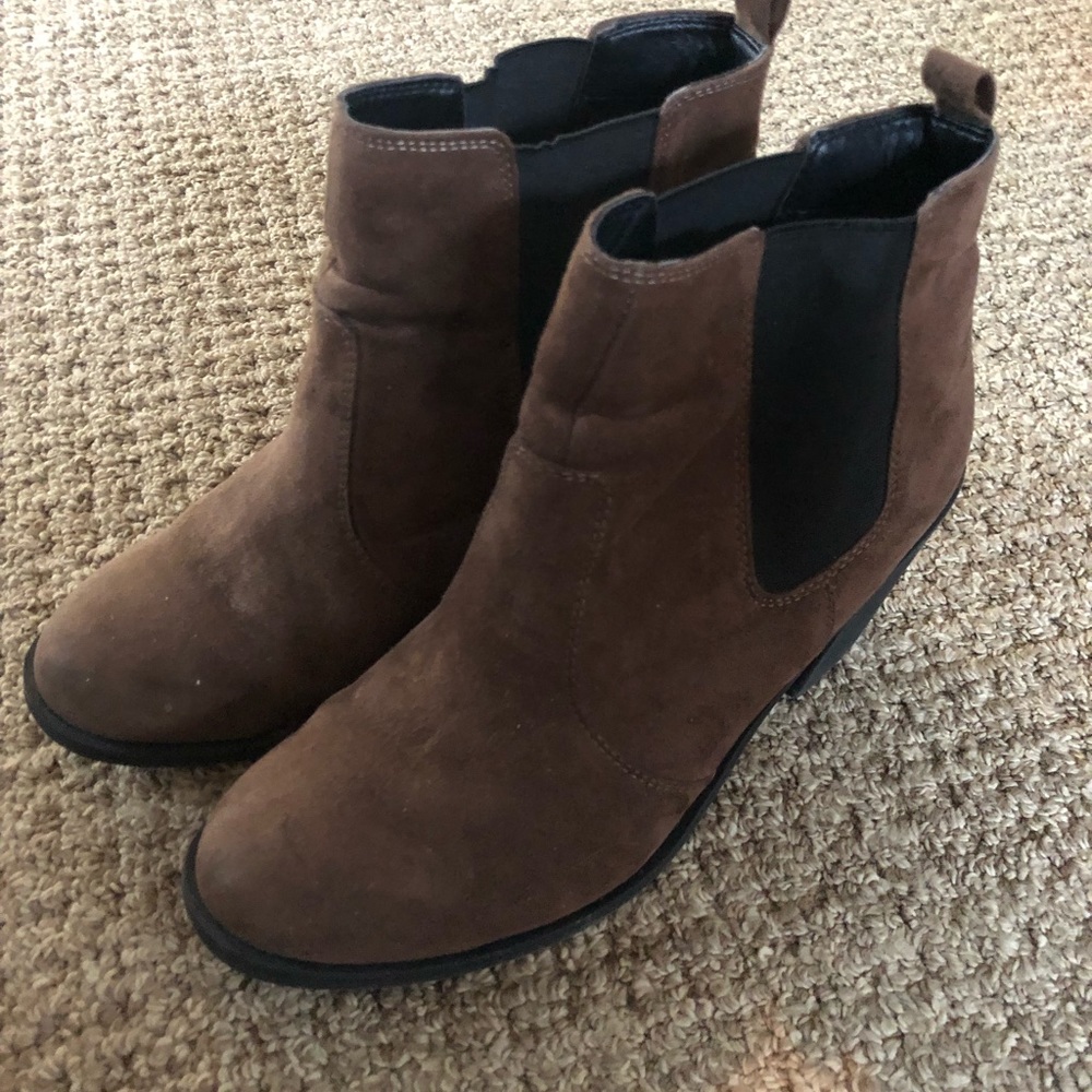 H&M brown booties size 8